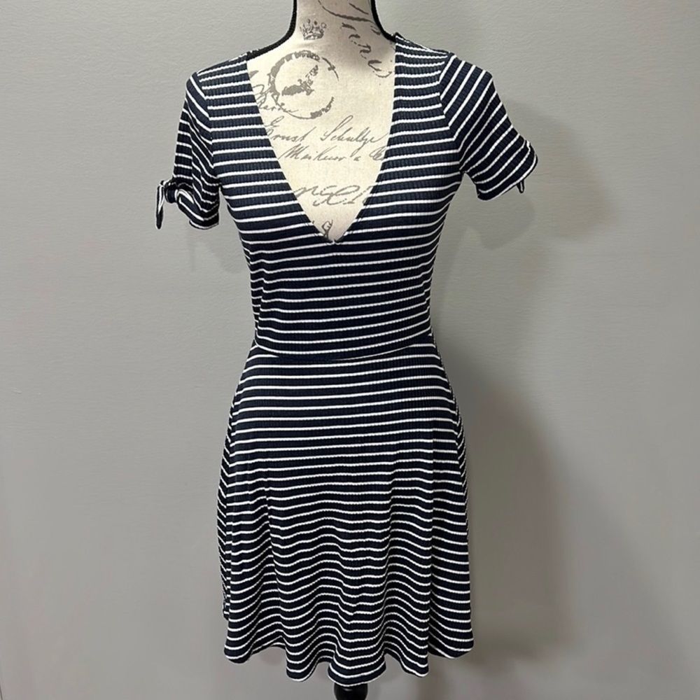 Abercrombie & Fitch Ribbed Striped Mini